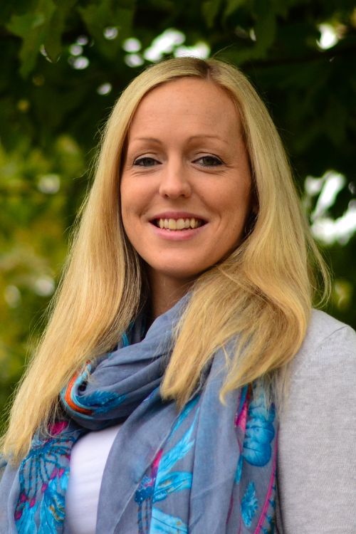 Angela Gault
